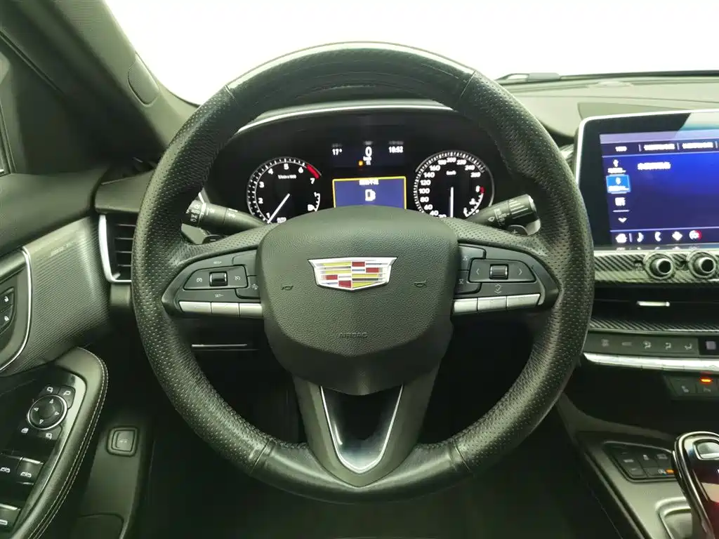 Cadillac CT5 2021 — фото 11