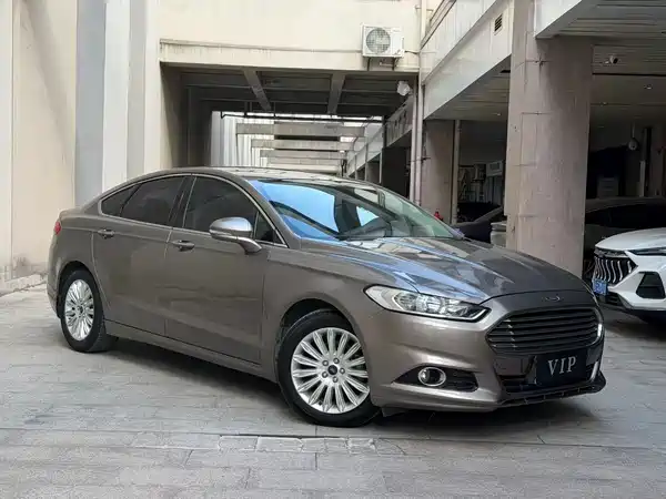 Ford Mondeo 2015