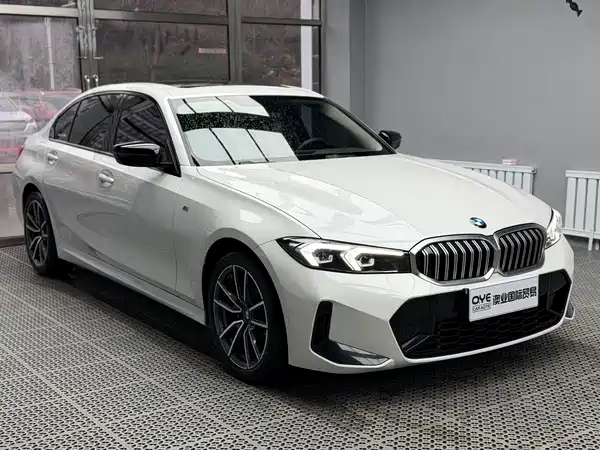 BMW 3 Series 2024
