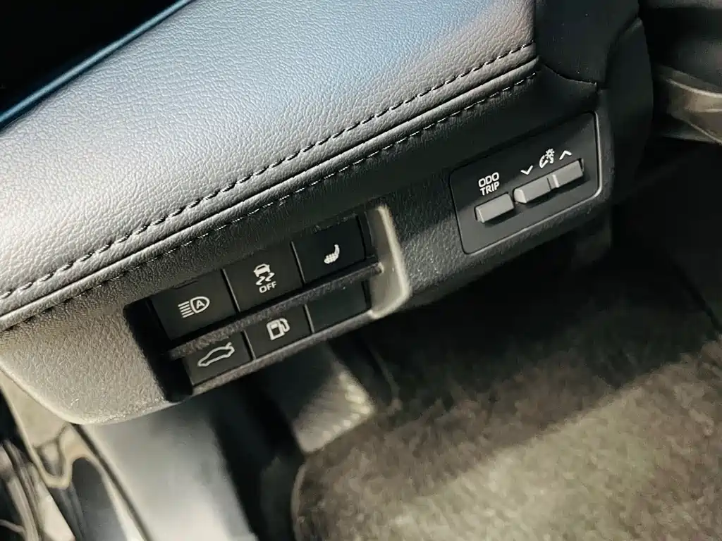 Toyota Avalon 2021 — фото 17