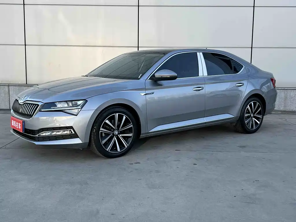 Skoda Superb 2023