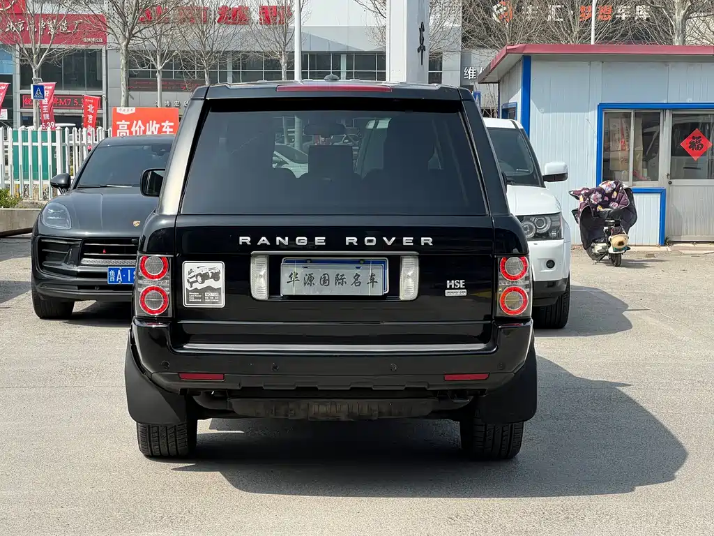 Land Rover Range Rover 2010 — фото 12