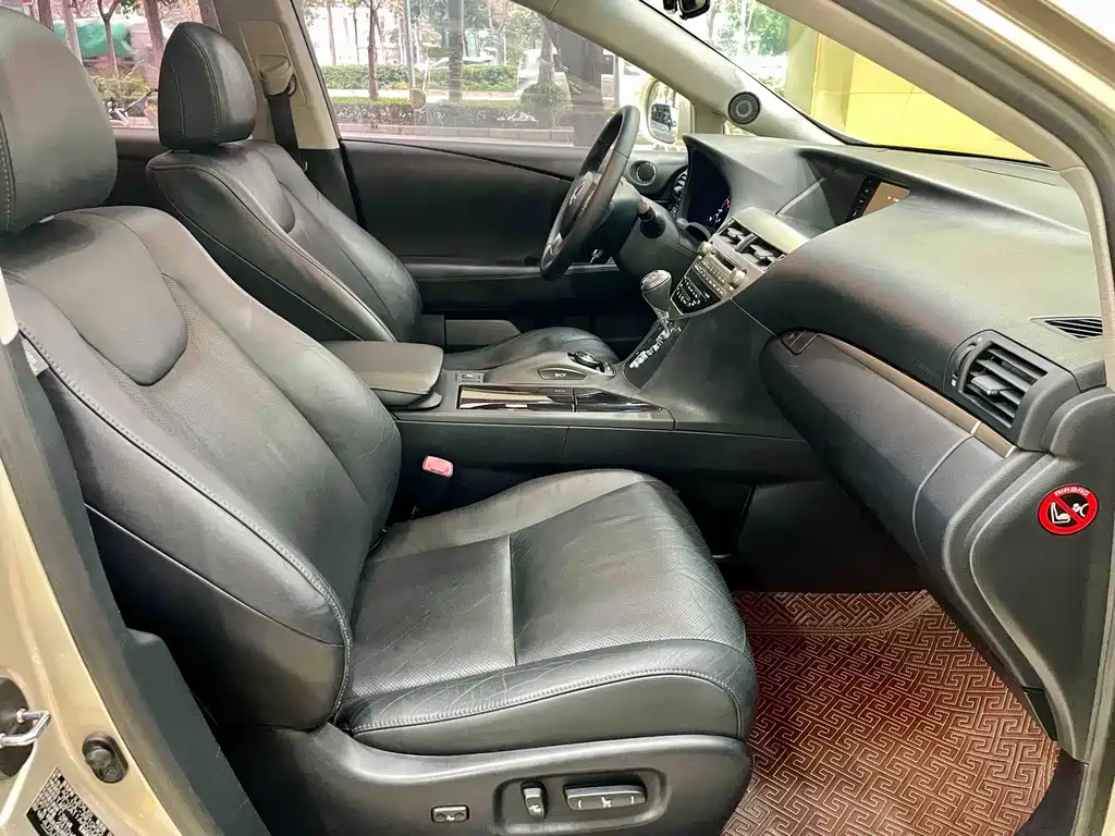 Lexus RX Classic 2013 — фото 10