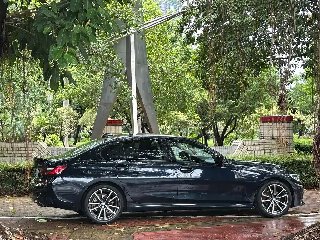 BMW 3 Series 2020