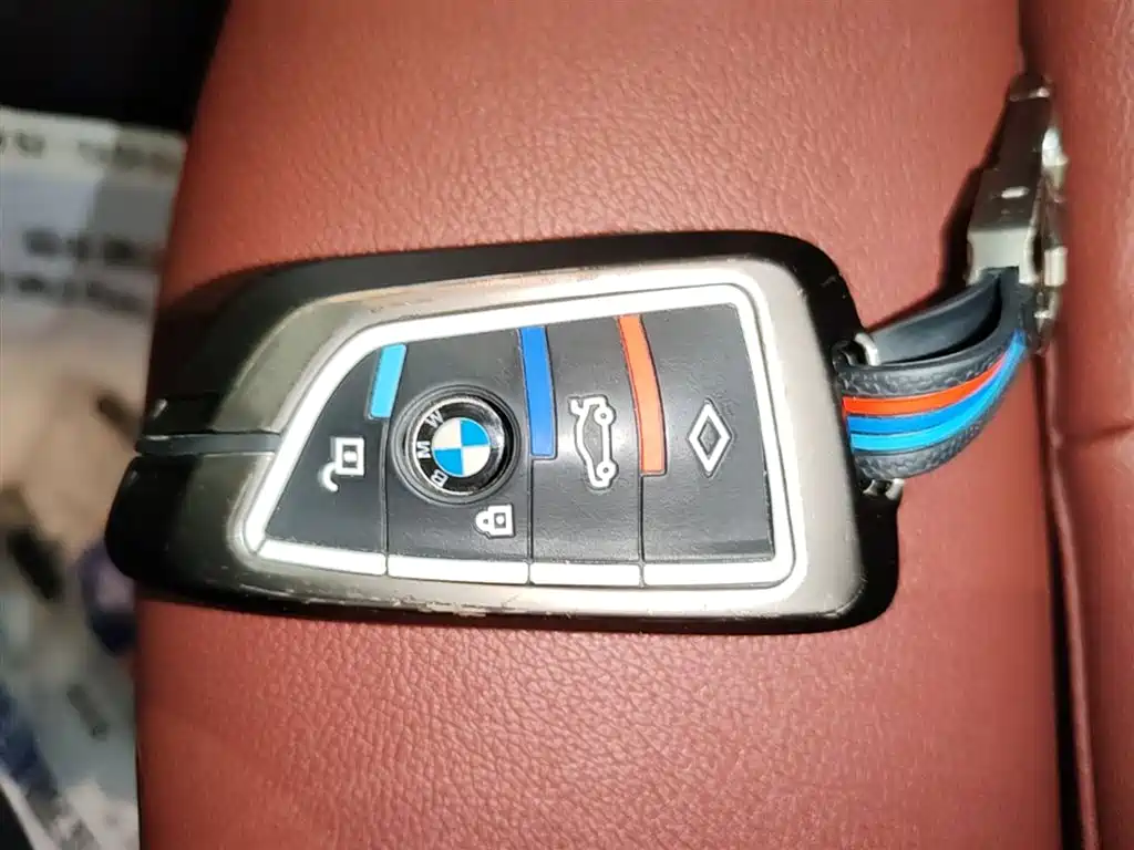 BMW 3 Series 2021 — фото 9