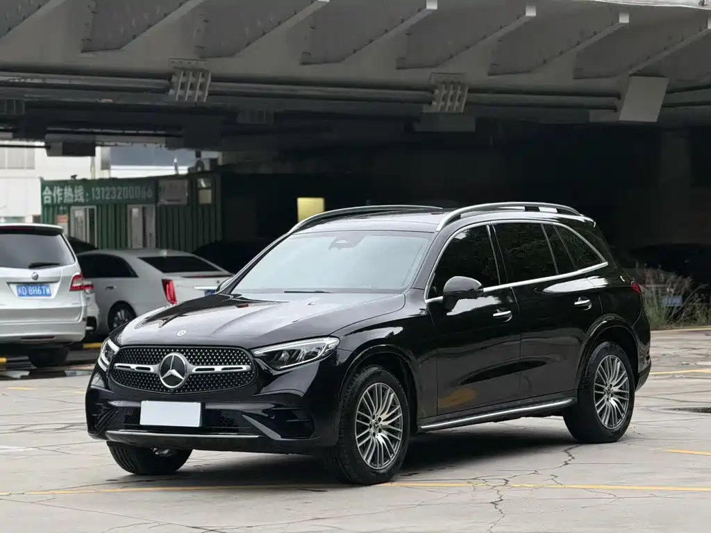 Mercedes-Benz GLC 2025 — фото 1