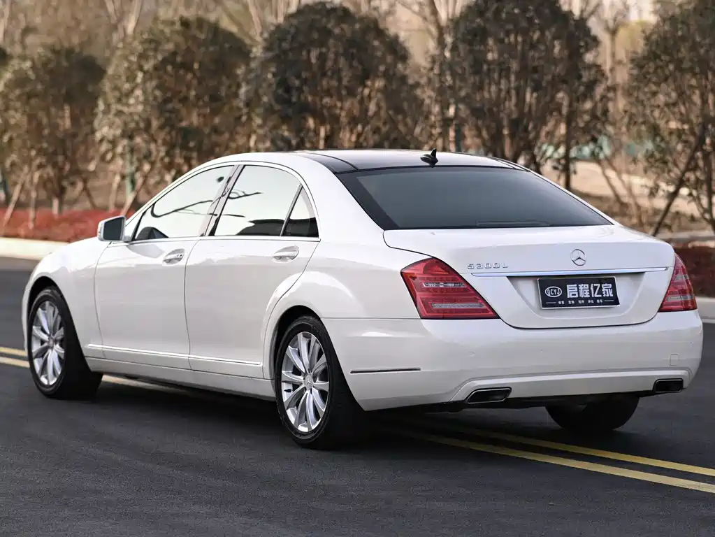 Mercedes-Benz S-Class 2012 — фото 18