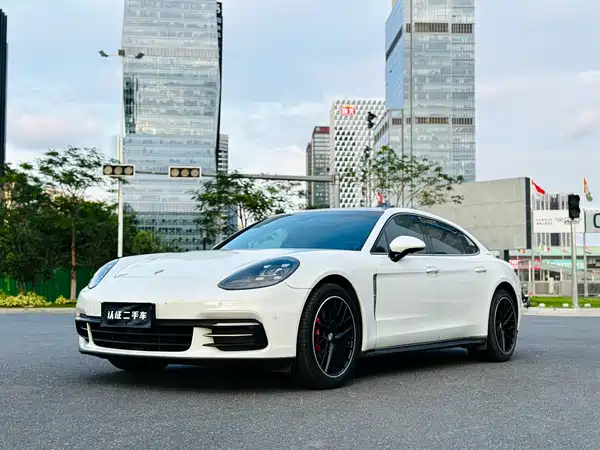 Porsche Panamera 2017