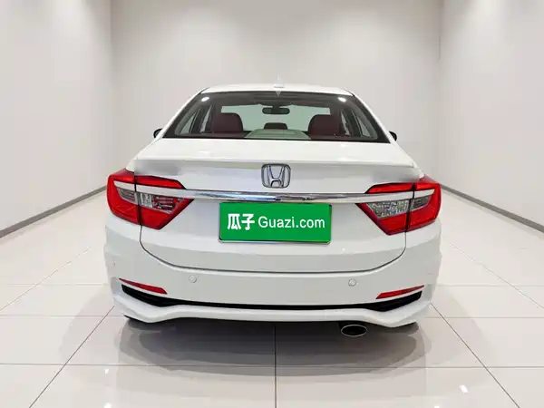 Honda Crider 2015