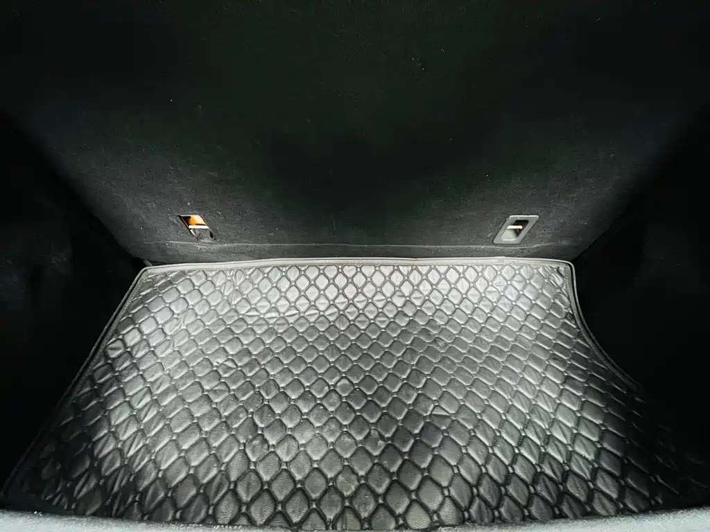Suzuki Swift 2014 — фото 12