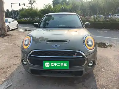 MINI MINI 2021