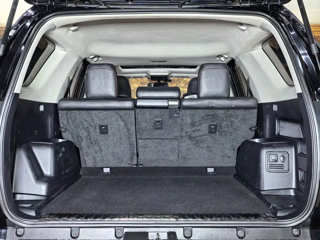 Toyota Prado 2019 — фото 24