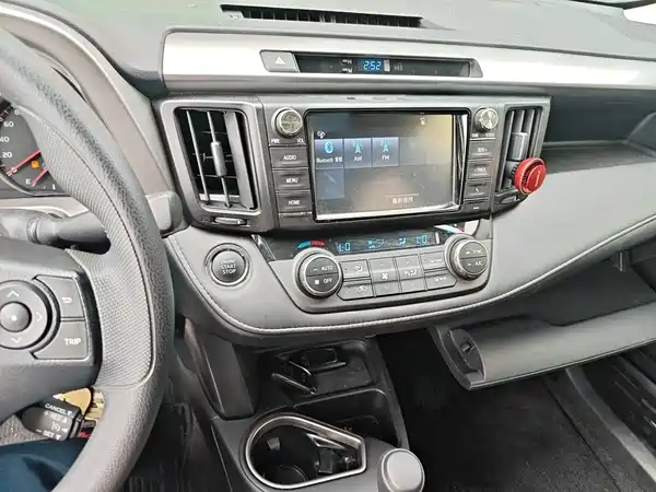 Toyota RAV4 2019