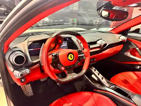 Ferrari 812 2018
