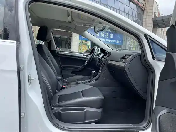 Volkswagen Golf 2019