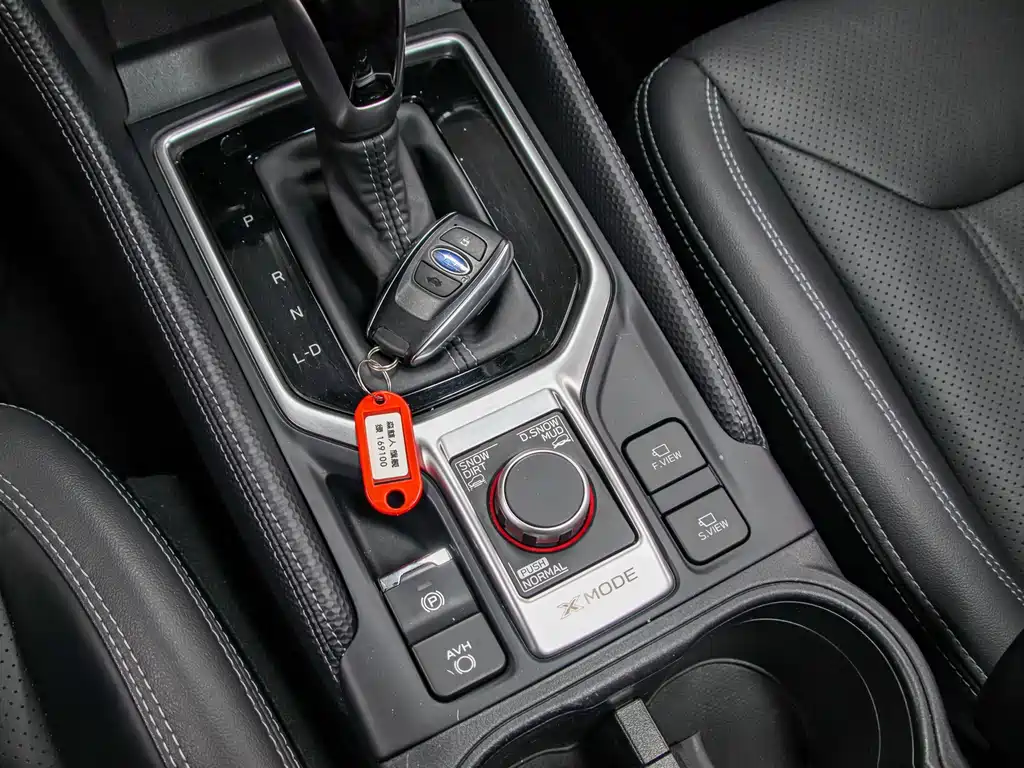 Subaru Forester 2022 — фото 14