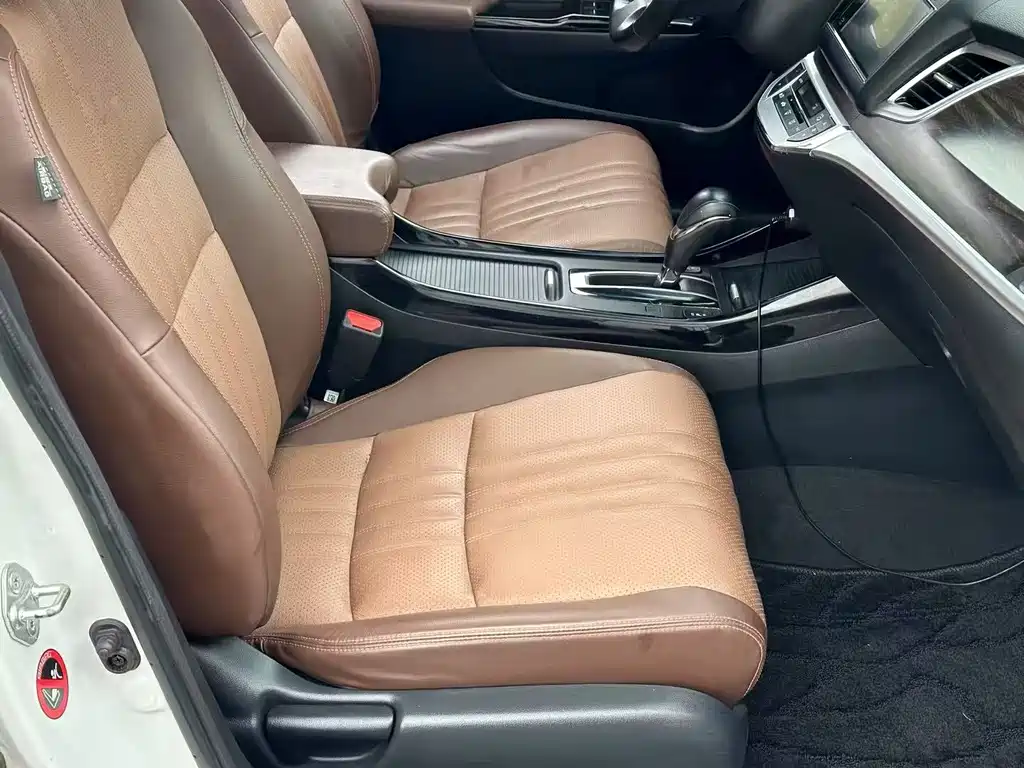 Honda Jade 2018 — фото 7