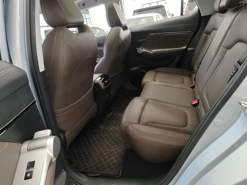 GAC Motor Trumpchi GS4 2024 — фото 24