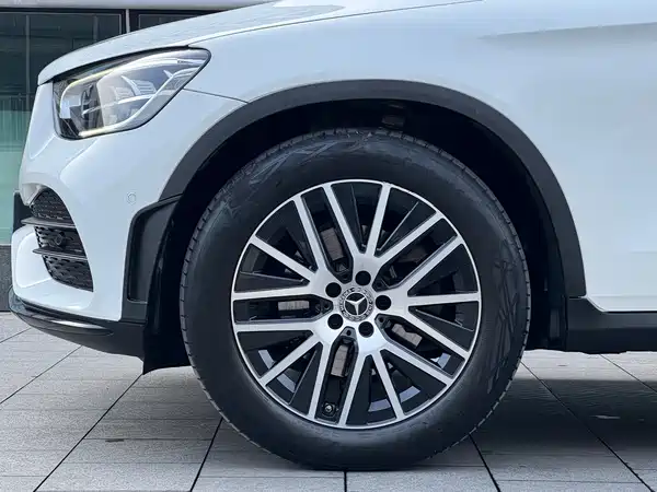 Mercedes-Benz GLC Coupe 2023