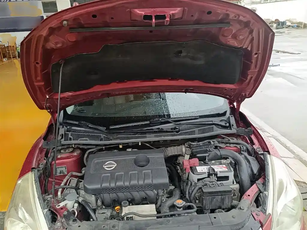 Nissan Tiida 2015 — фото 20