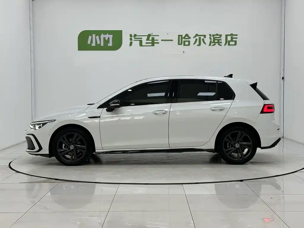 Volkswagen Golf 2022