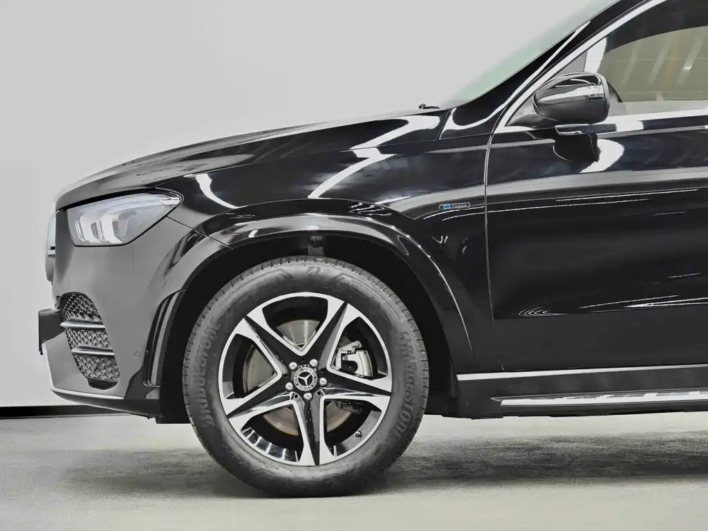 Mercedes-Benz GLE New Energy 2022 — фото 18