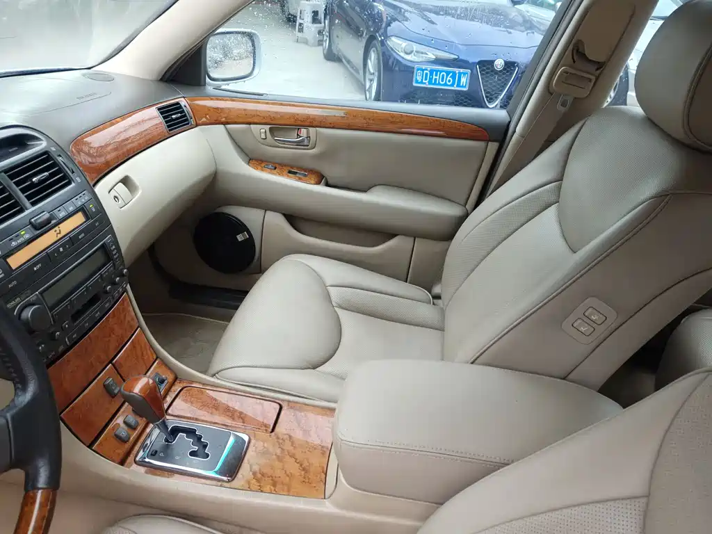 Lexus LS 2005 — фото 14