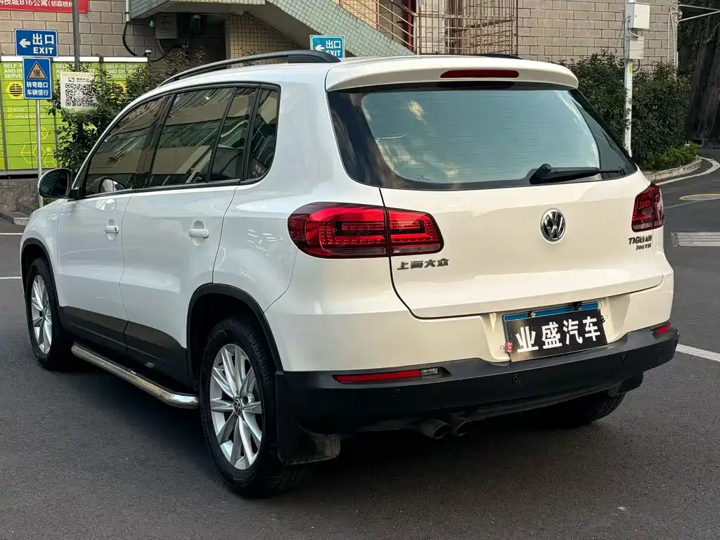 Volkswagen Tiguan 2016 — фото 9