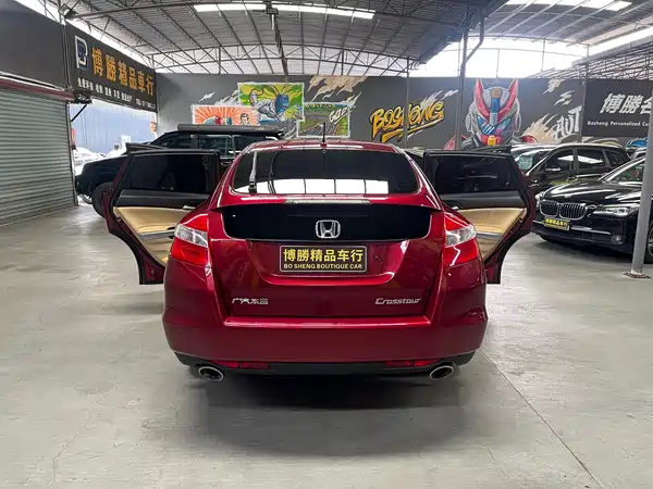 Honda Crosstour 2012