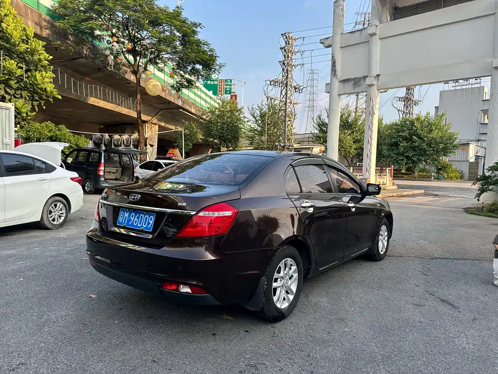 Geely Emgrand 2017