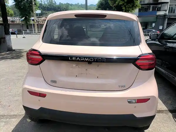 Leapmotor T03 2022