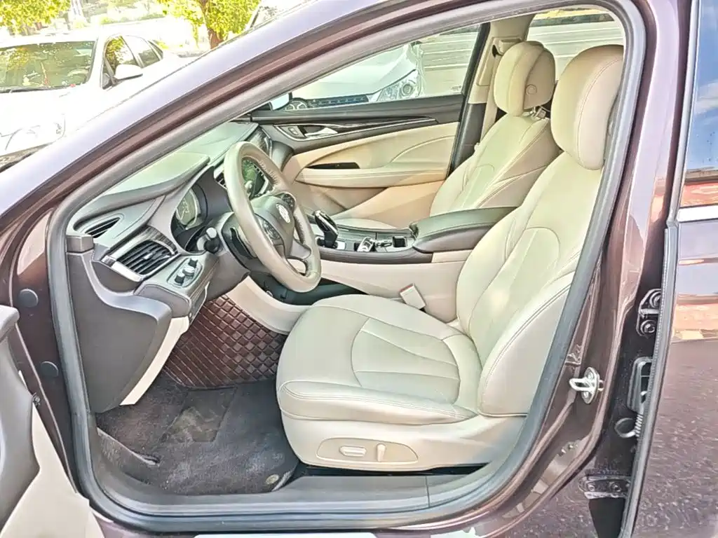 Buick LaCrosse 2017 — фото 15
