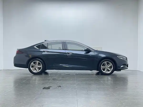 Buick Regal 2020