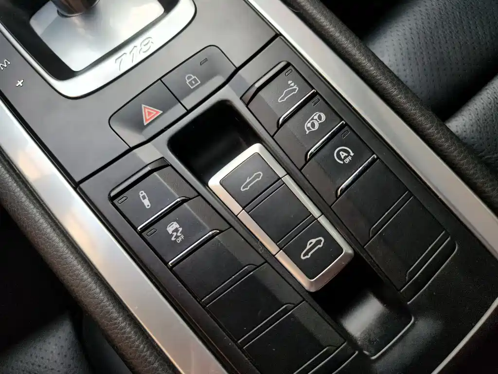 Porsche 718 2020 — фото 12