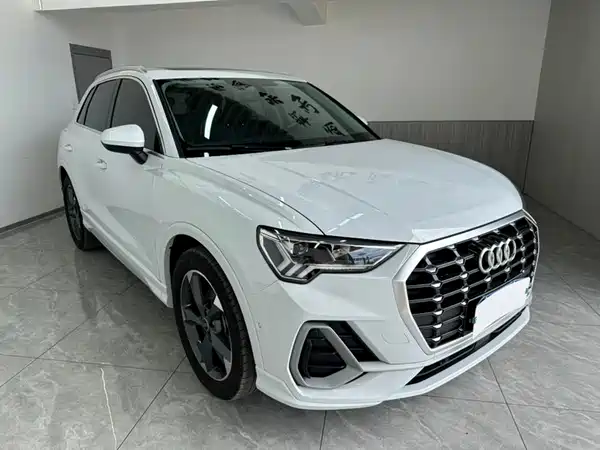 Audi Q3 2022