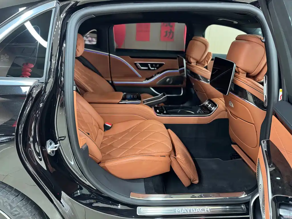 Mercedes-Benz S-Class 2023 — фото 12