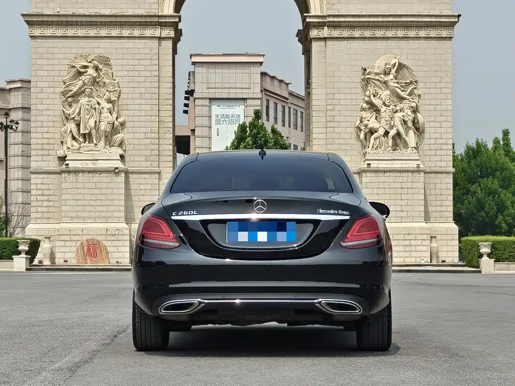 Mercedes-Benz C-Class 2019 — фото 4