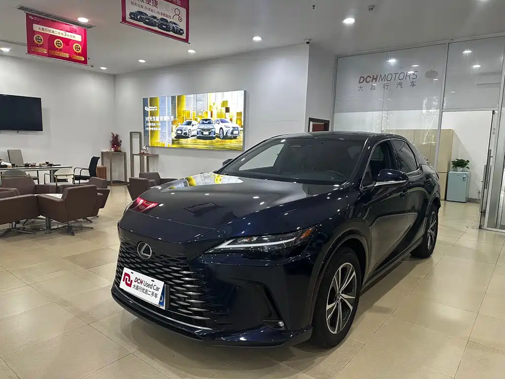 Lexus RX 2025 — фото 1