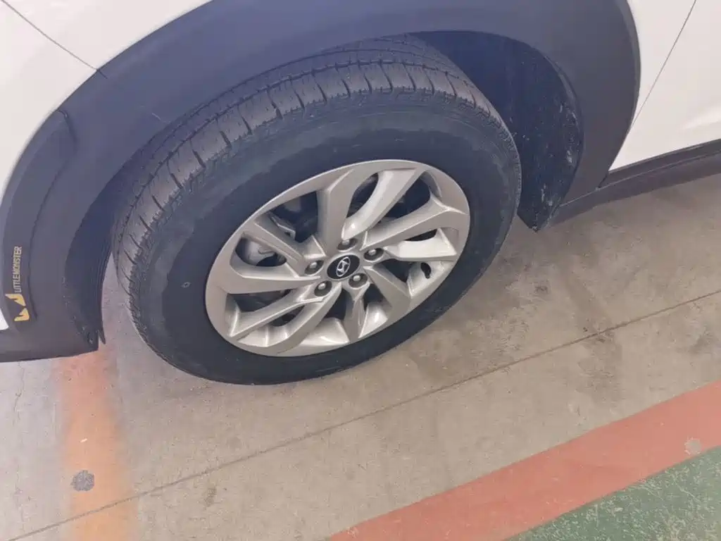 Hyundai Tucson 2018 — фото 19