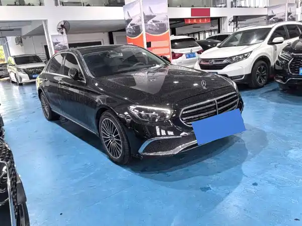 Mercedes-Benz E-Class 2018