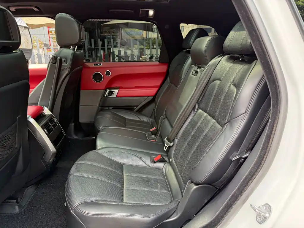 Land Rover Range Rover Sport 2013 — фото 12
