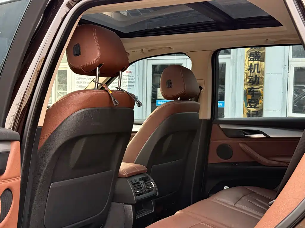 BMW X5 2018 — фото 10