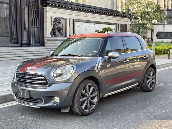 MINI Countryman 2016