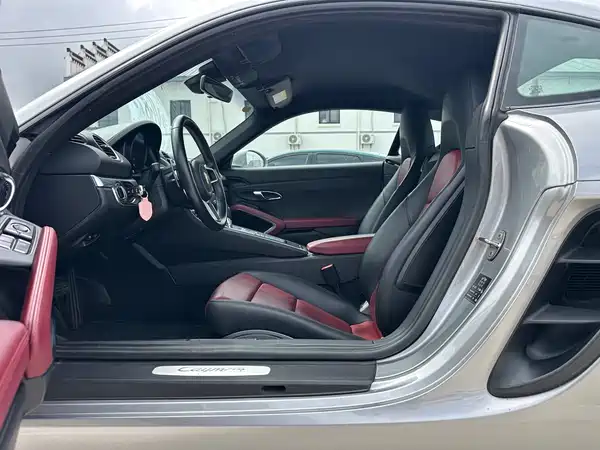 Porsche 718 2018