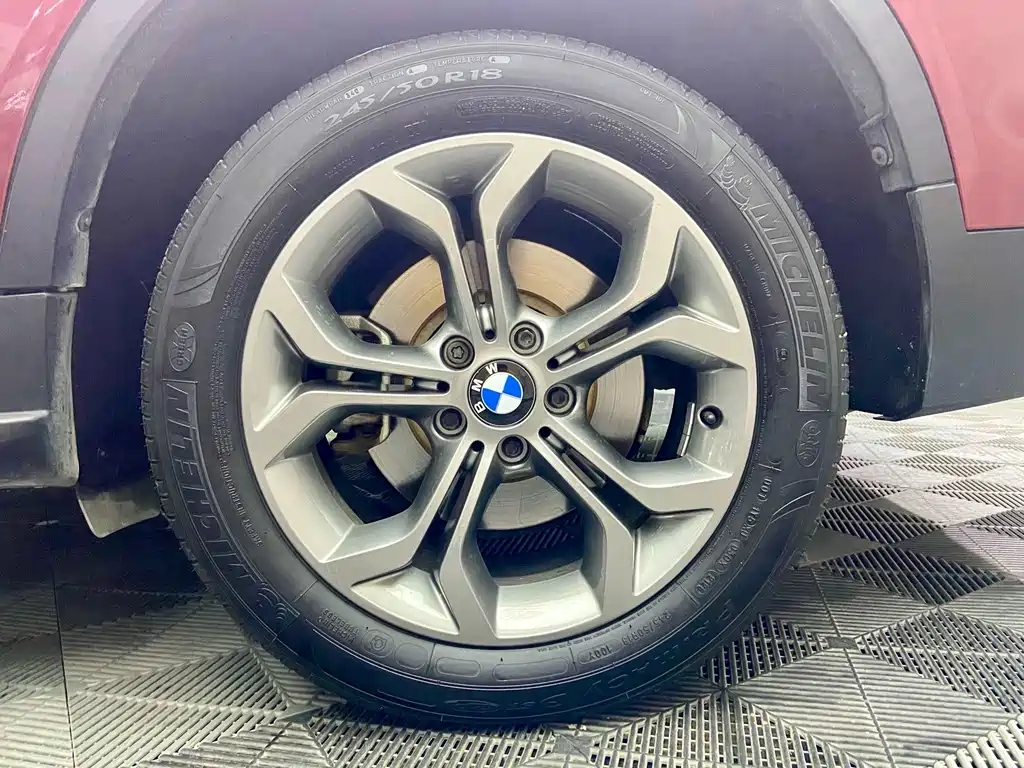 BMW X3 2017 — фото 18