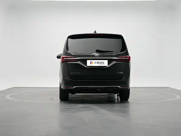 Buick GL8 2022