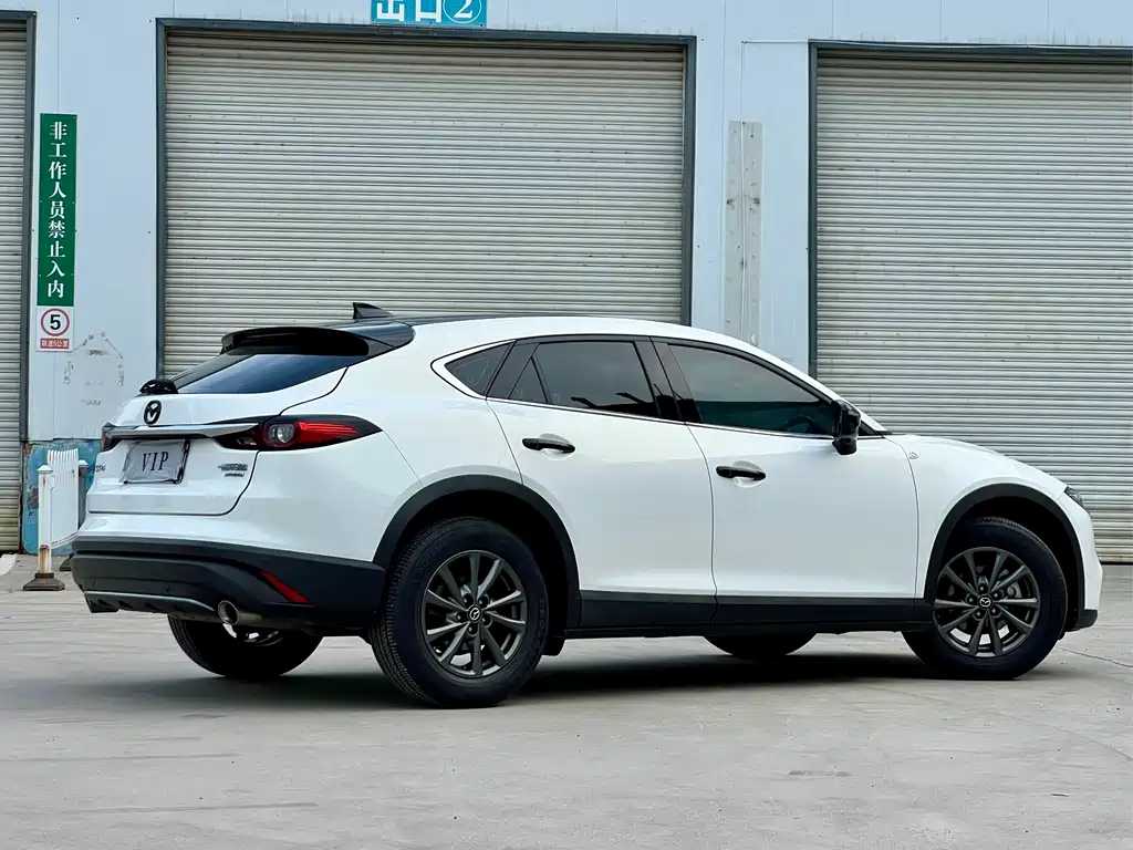 Mazda CX-4 2020