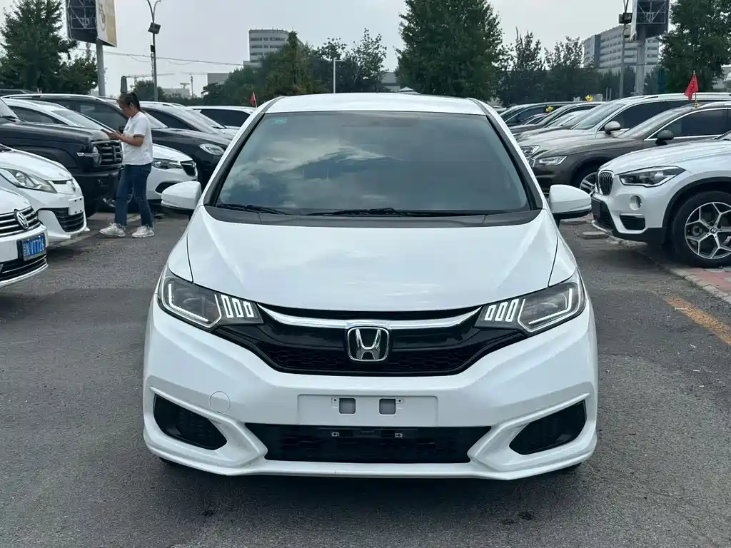 Honda Fit 2019 — фото 3