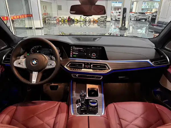 BMW X5 2023