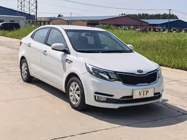 Kia K2 2015